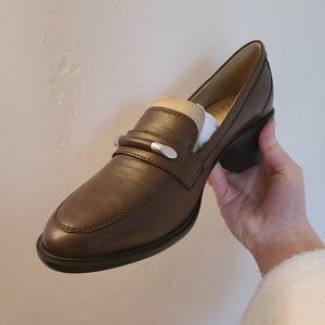 Naturalizer Chocolate Leather Perla Loafer